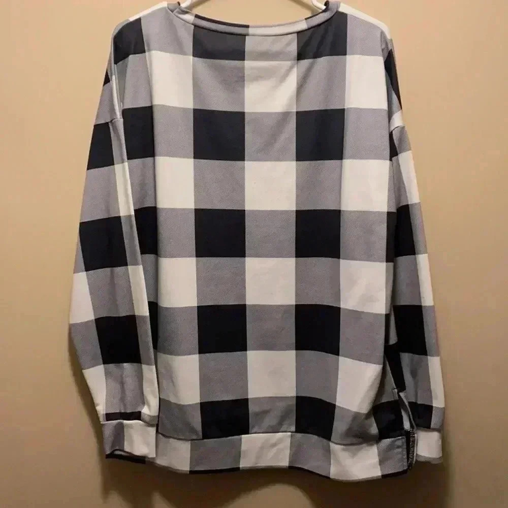 Sweater - Picture 5 of 5